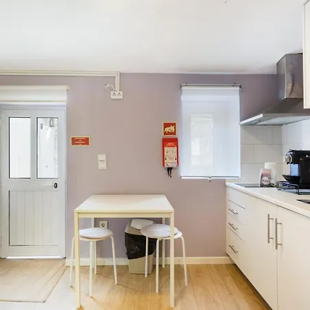 Guestready - An Amazing In Heroismo *