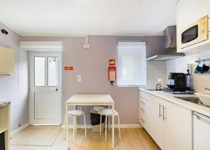 Guestready - An Amazing In Heroismo *